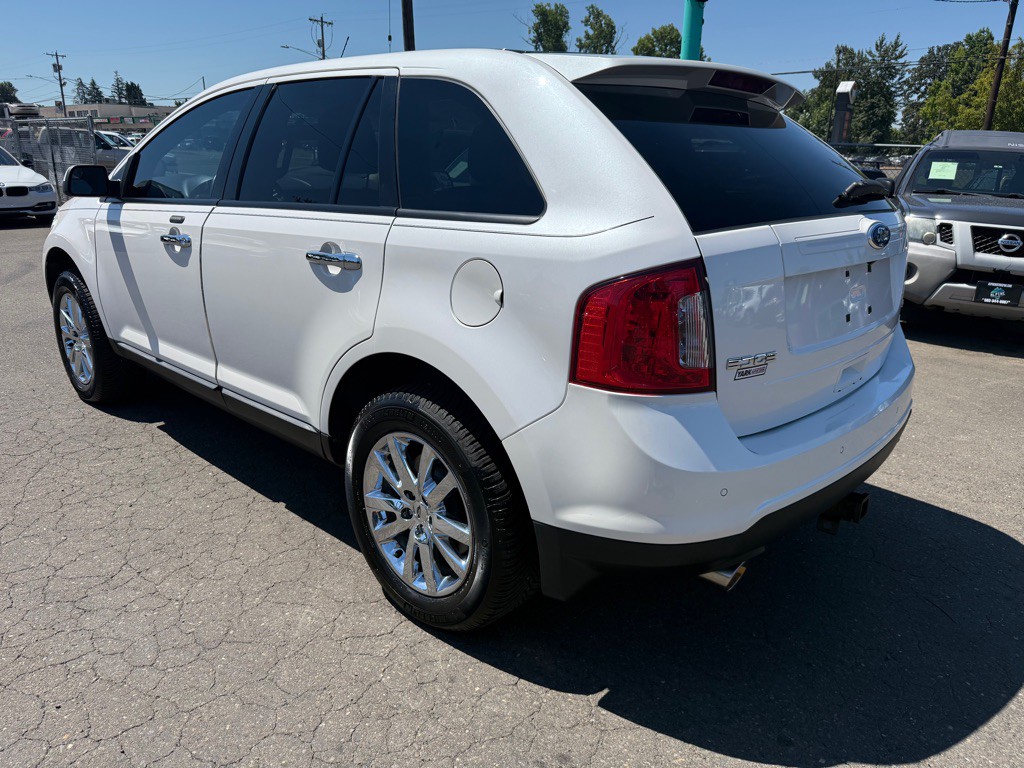 2011 Ford Edge Image 3