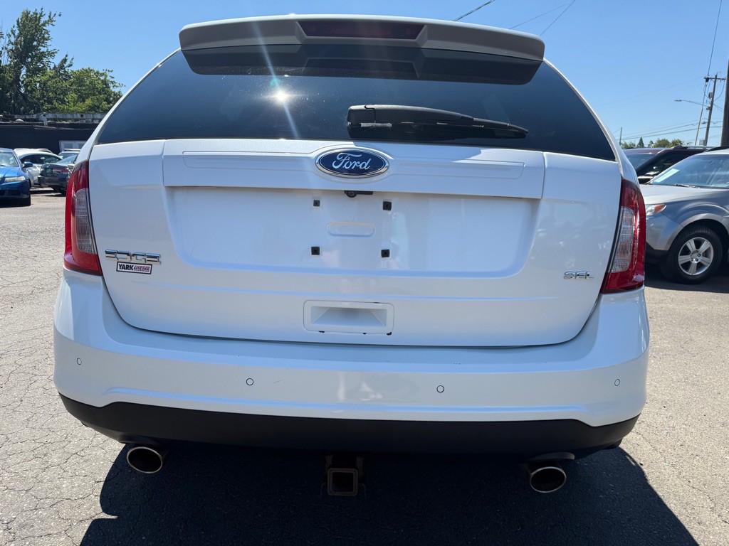 2011 Ford Edge Image 4