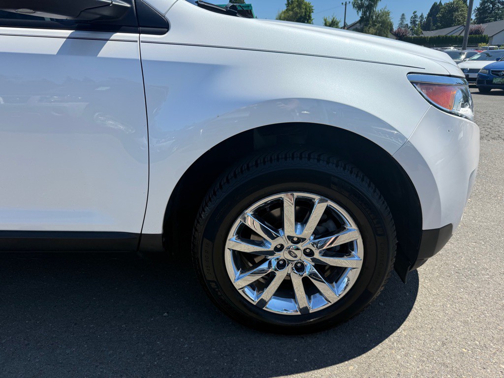 2011 Ford Edge Image 6