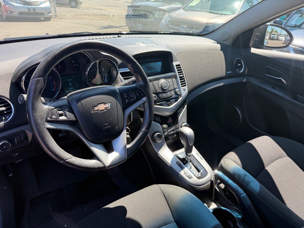 2011 Chevrolet Cruze Image 9