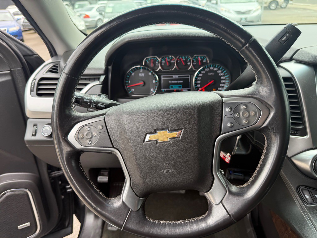 2017 Chevrolet Suburban Image 20