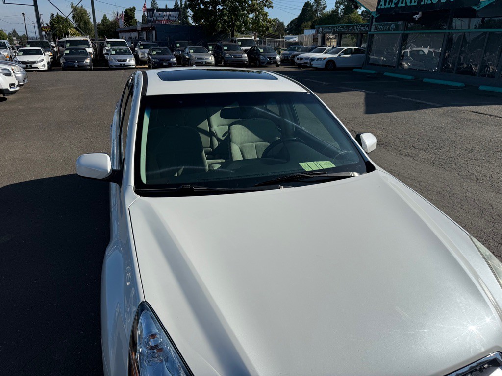 2014 Subaru Legacy Image 6