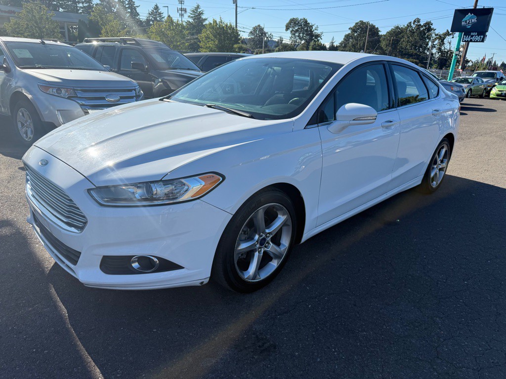 2015 Ford Fusion Image 1