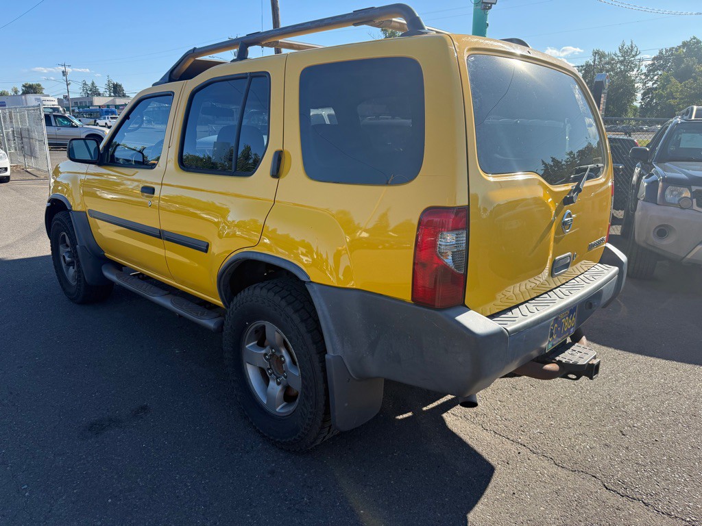 2003 Nissan Xterra Image 2