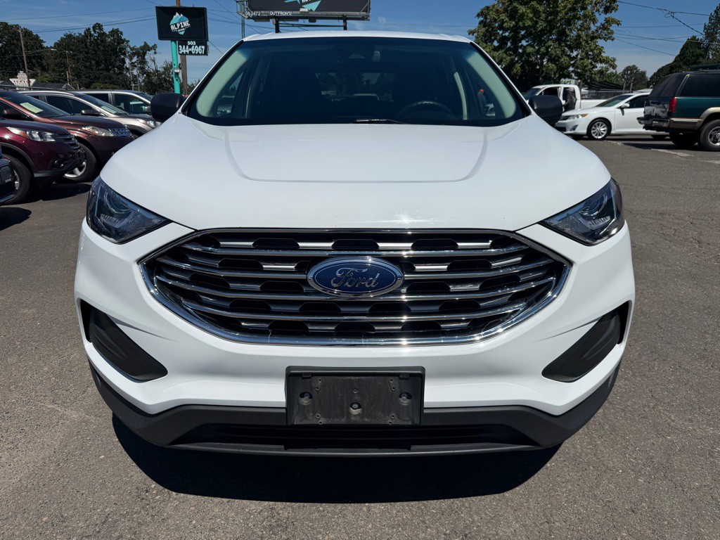 2019 Ford Edge Image 9