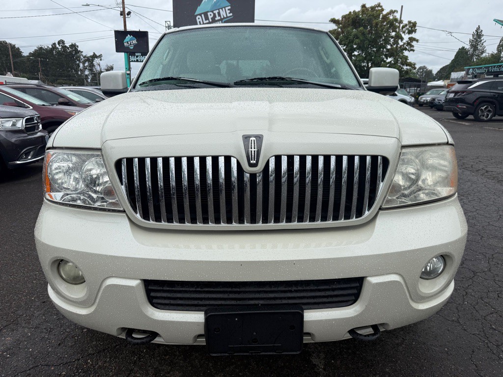 2004 Lincoln Navigator Image 6