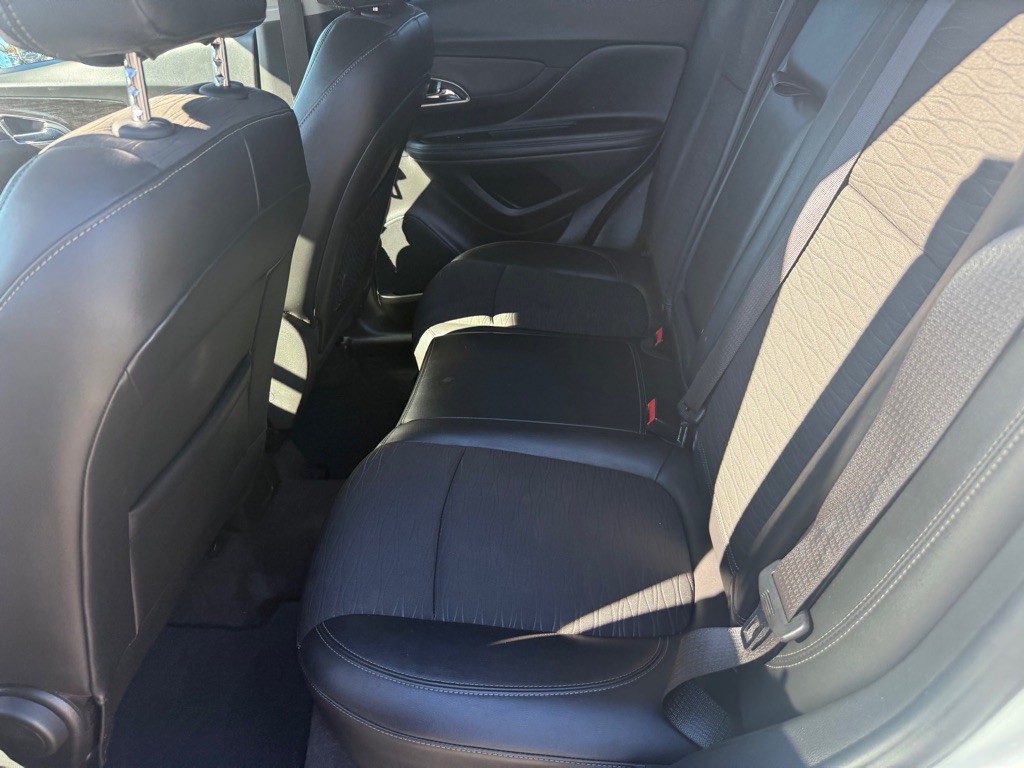 2016 Buick Enclave Image 7
