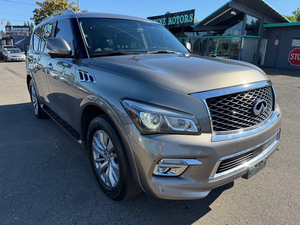 2017 INFINITI QX80 Image 5