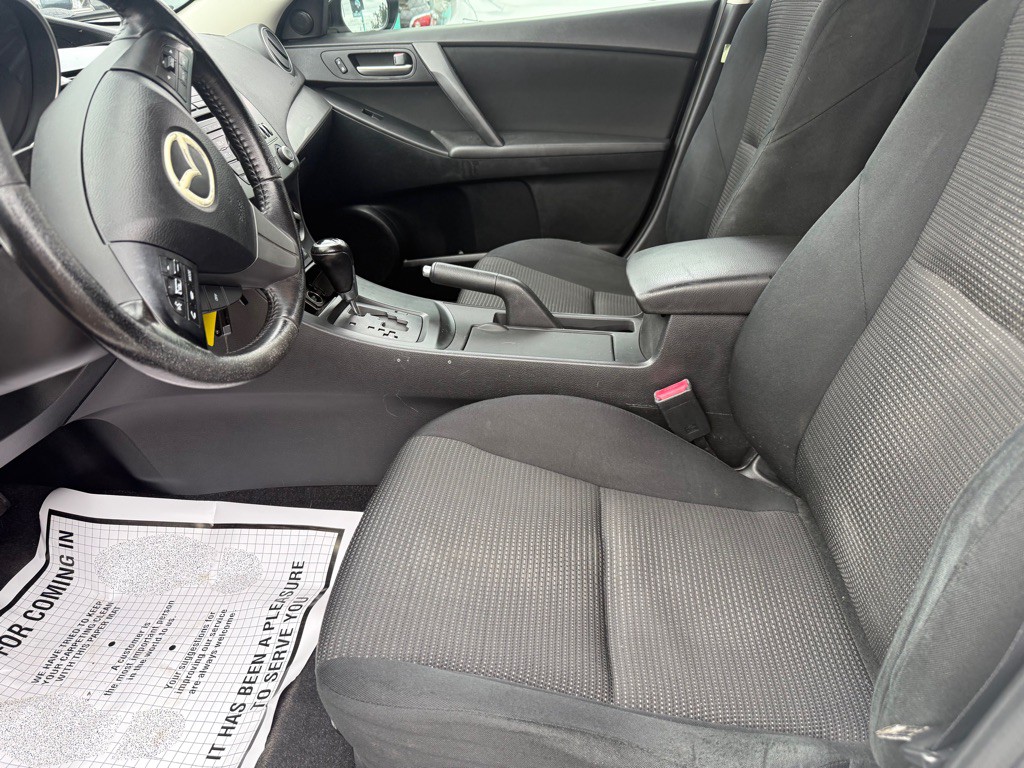 2012 Mazda Mazda3 Image 7
