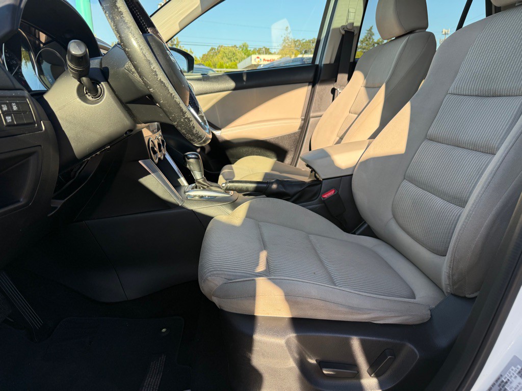 2015 Mazda CX-5 Image 10