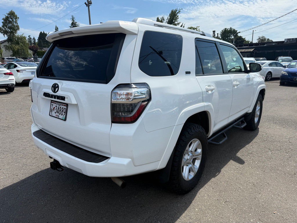 2016 Toyota 4Runner Image 7