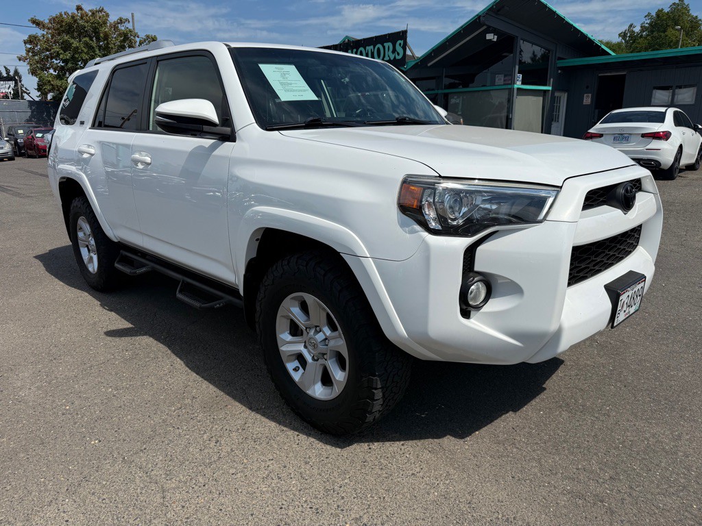 2016 Toyota 4Runner Image 8