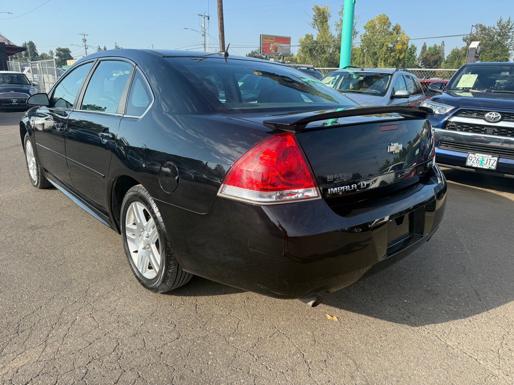 2013 Chevrolet Impala Image 2