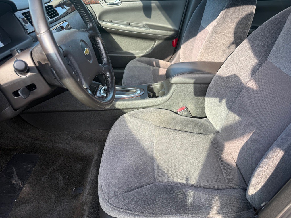 2013 Chevrolet Impala Image 6