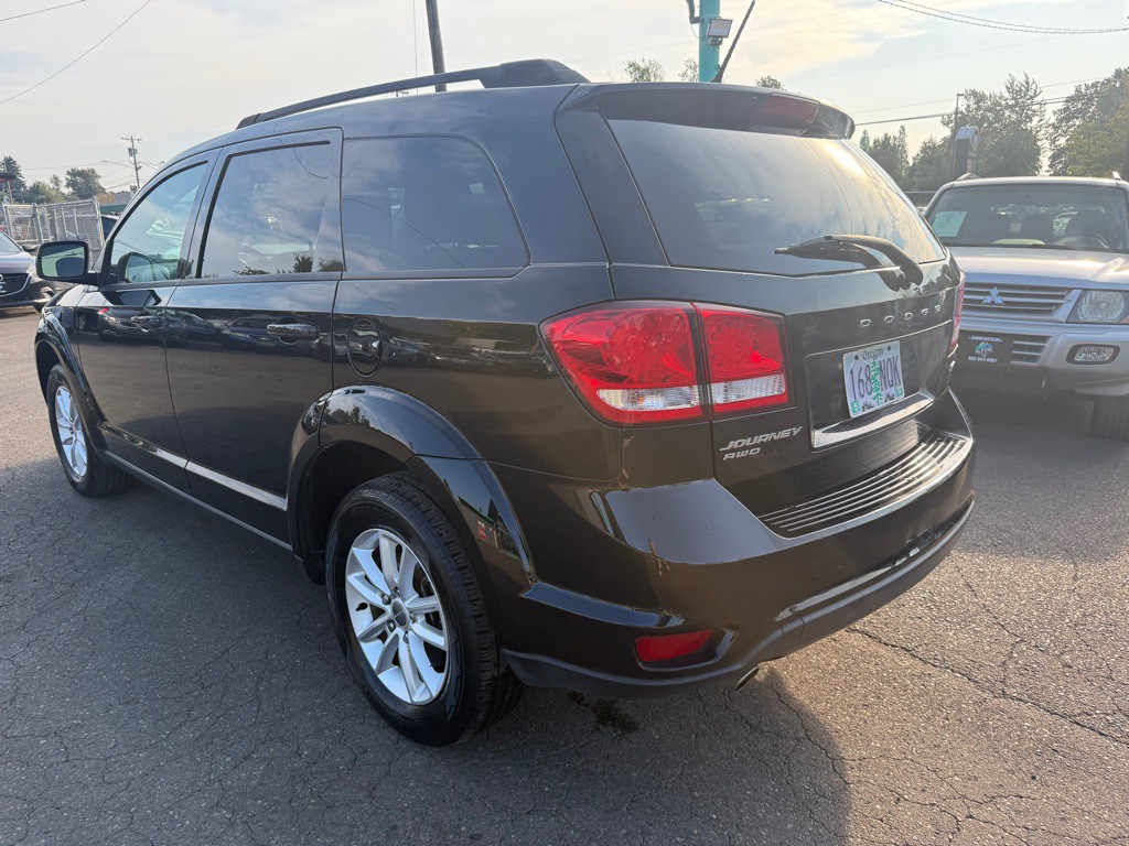 2016 Dodge Journey Image 2