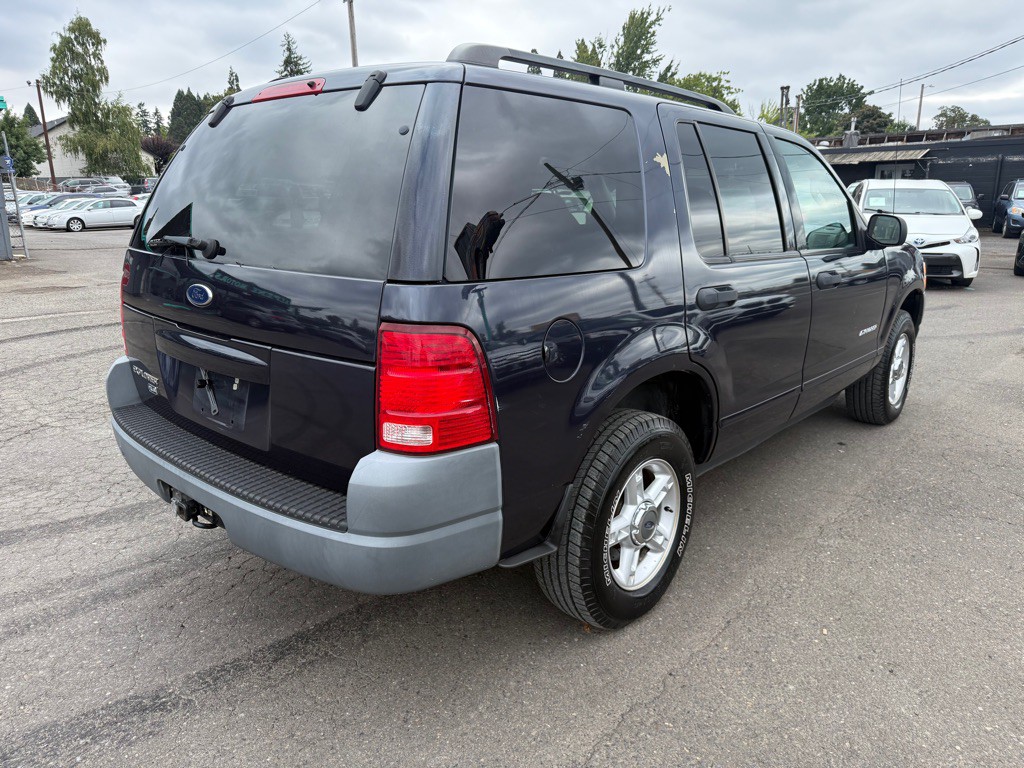 2002 Ford Explorer Image 3