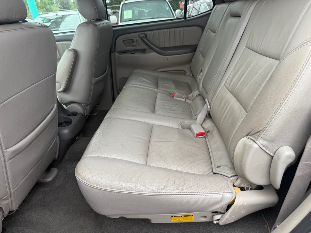 2006 Toyota Sequoia Image 7