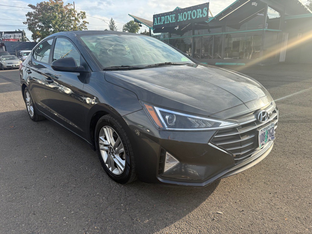 2020 Hyundai Elantra Image 5