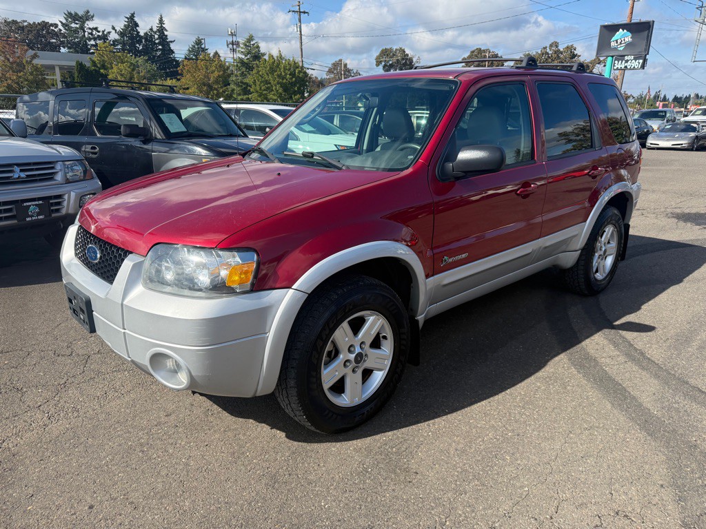 2005 Ford Escape Image 1