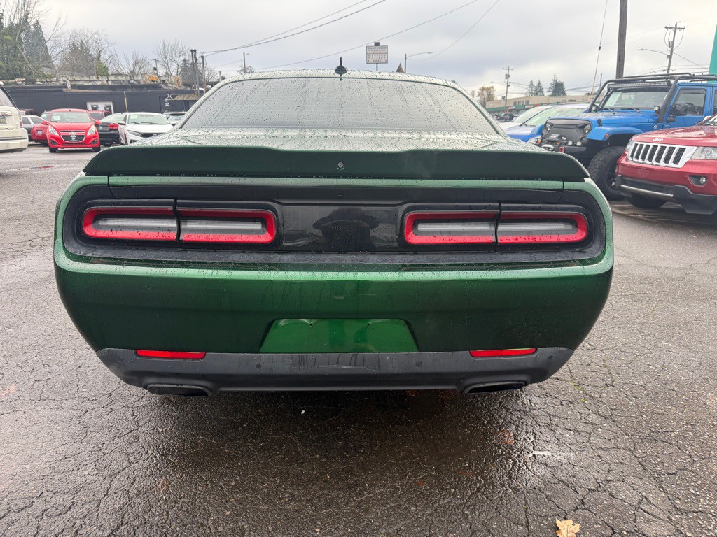 2018 Dodge Challenger Image 5