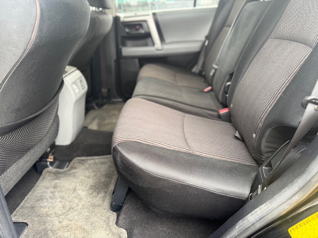 2011 Toyota 4Runner Image 20