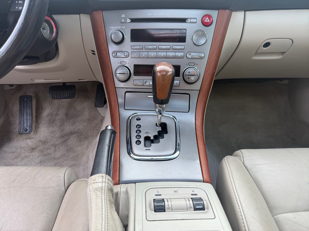 2006 Subaru Legacy Image 13