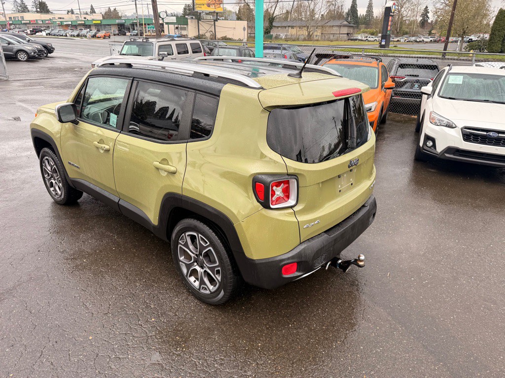 2015 Jeep Renegade Image 5