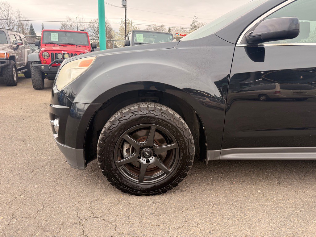 2012 Chevrolet Equinox Image 2