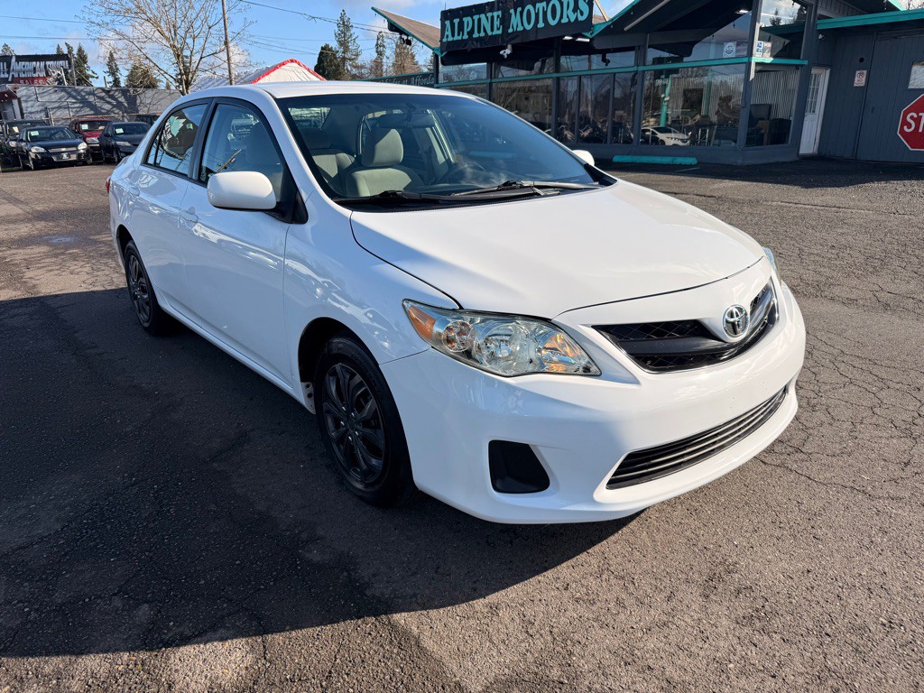 2011 Toyota Corolla Image 8