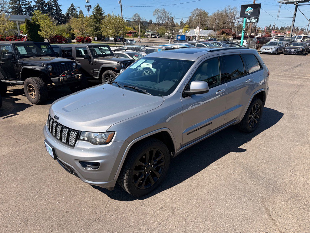 2019 Jeep Grand Cherokee Image 2