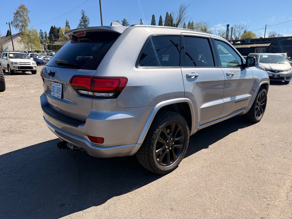 2019 Jeep Grand Cherokee Image 8