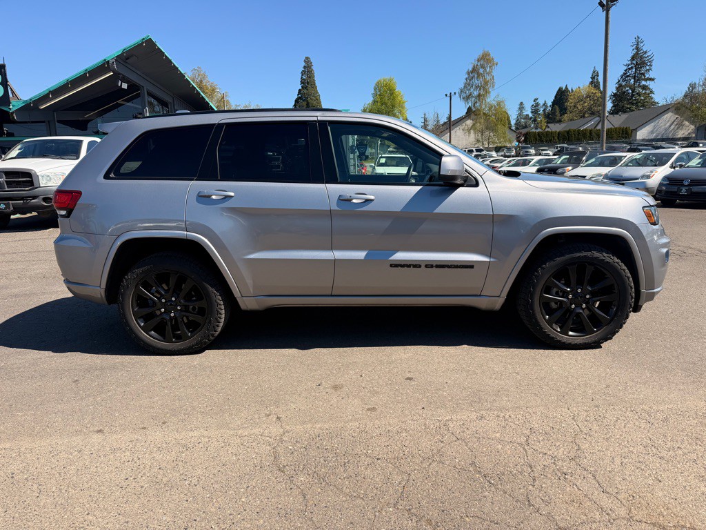 2019 Jeep Grand Cherokee Image 9