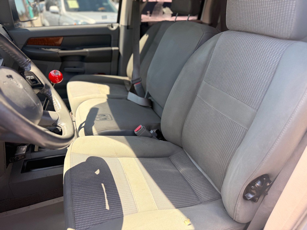 2006 Dodge Ram 2500 Image 9