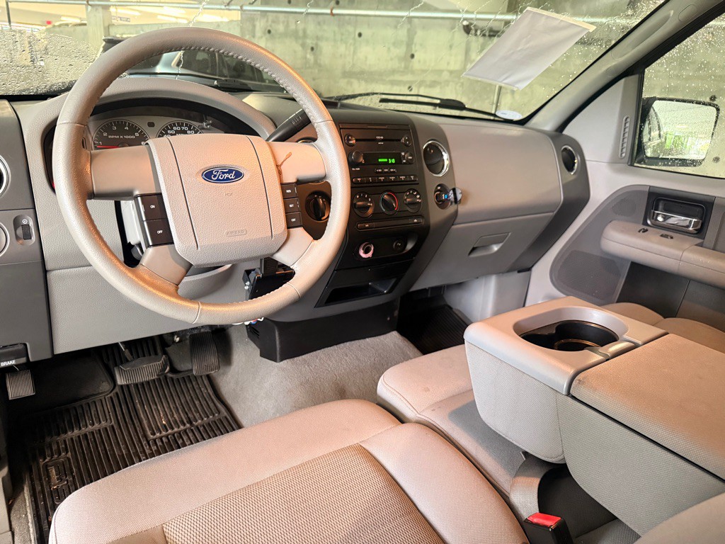 2006 Ford F-150 Image 10