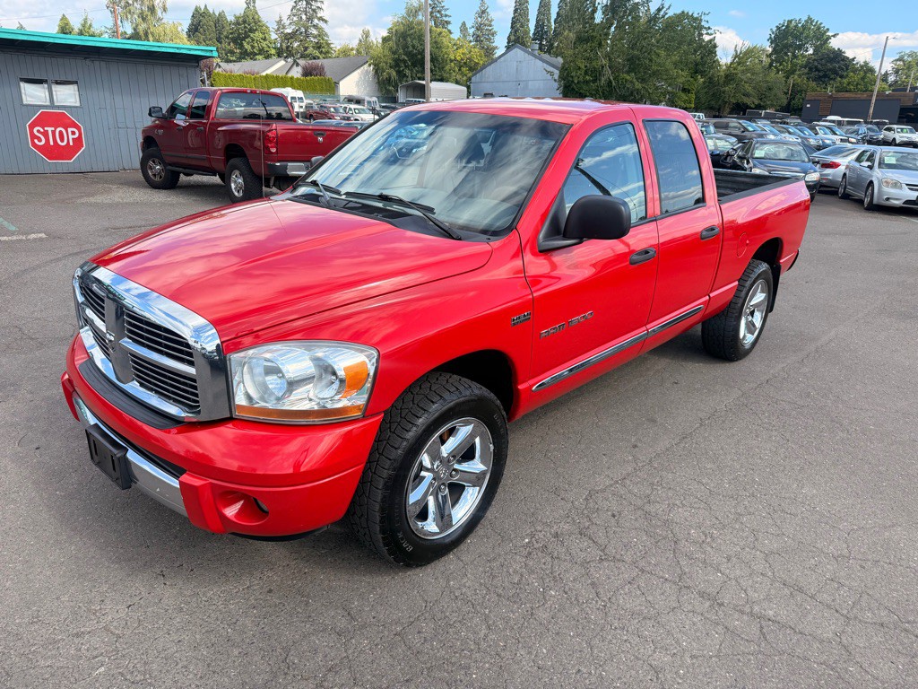 2006 Dodge Ram 1500 Image 2