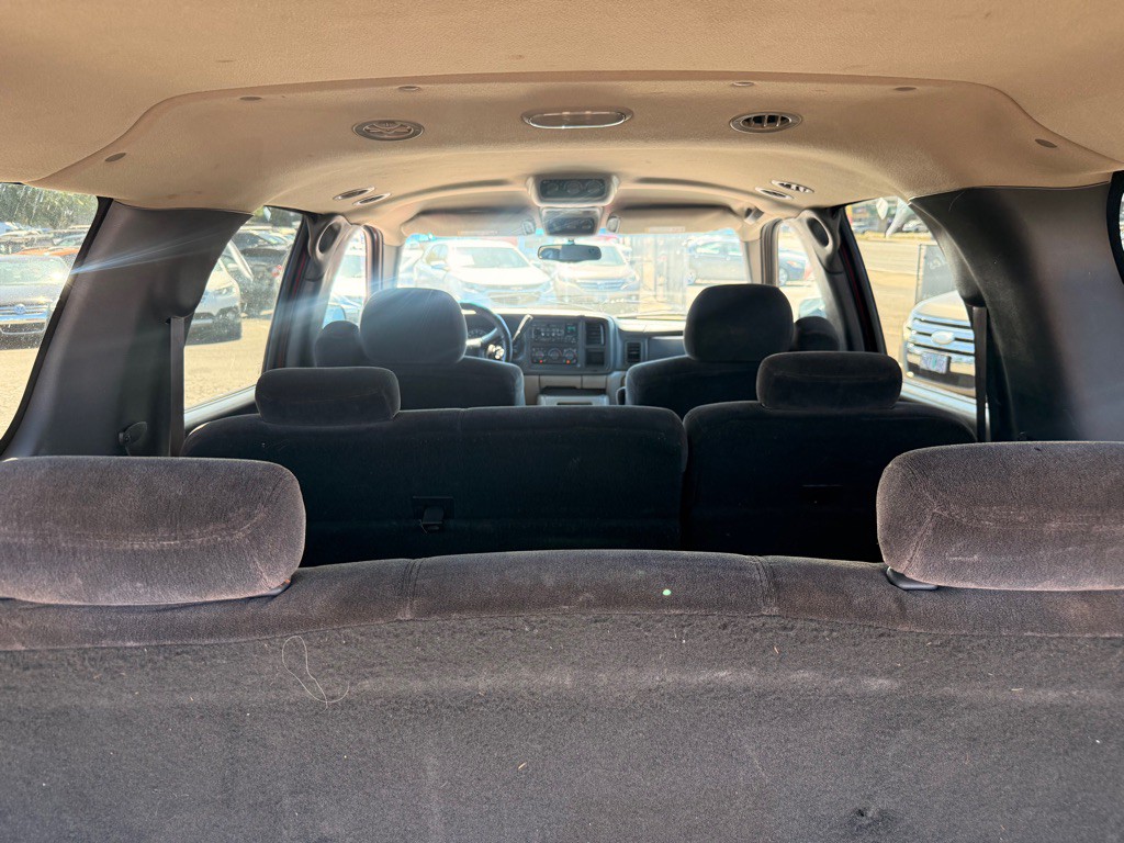 2000 Chevrolet Suburban Image 5