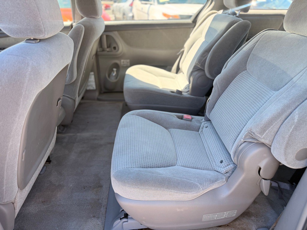 2006 Toyota Sienna Image 7