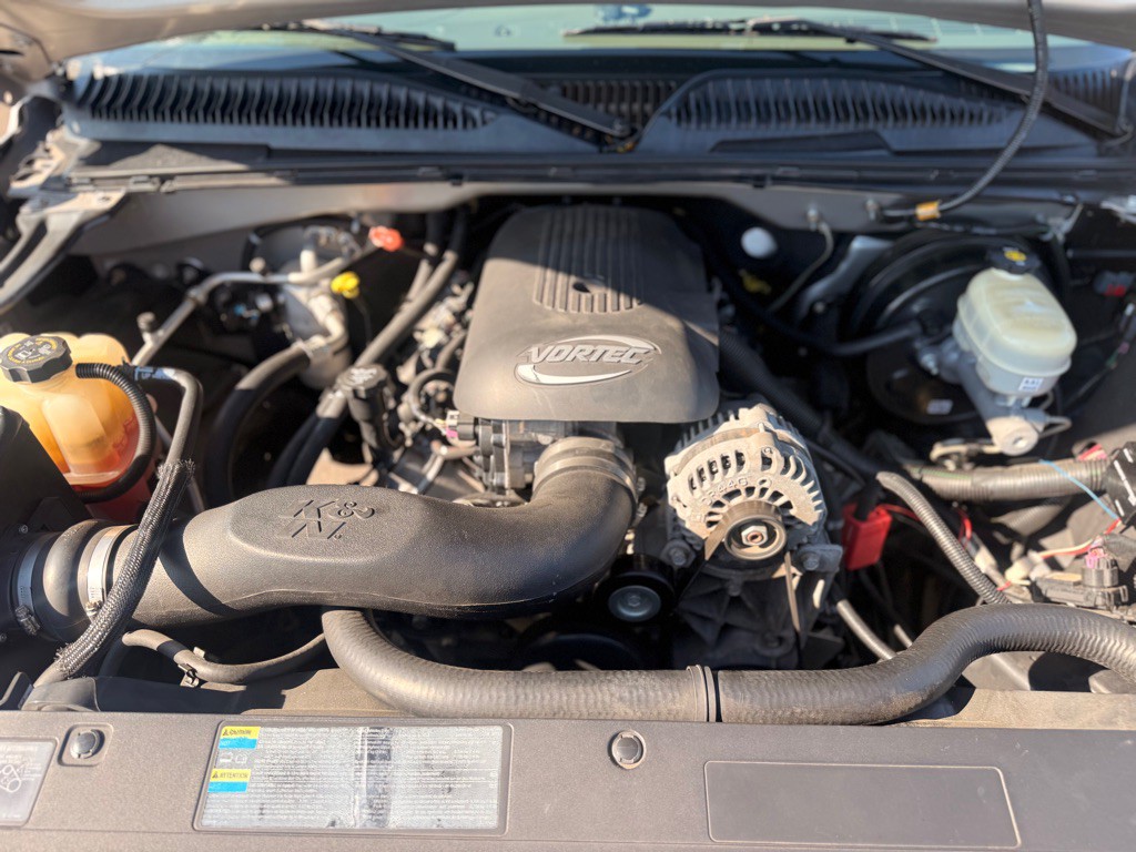 2005 Chevrolet Silverado 1500 Image 12