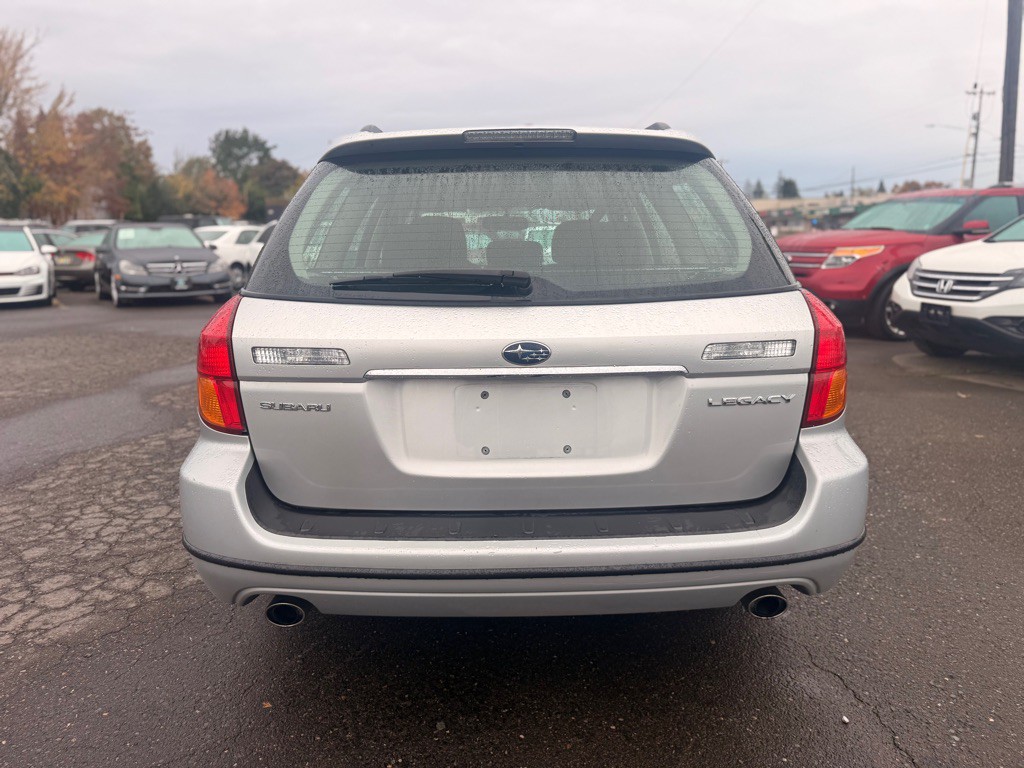 2007 Subaru Legacy Image 4