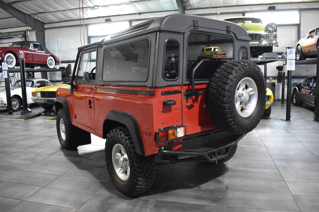 1994 Land Rover Defender Image 4