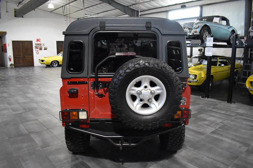 1994 Land Rover Defender Image 5