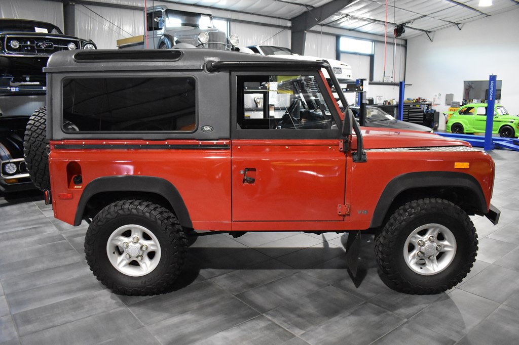 1994 Land Rover Defender Image 7