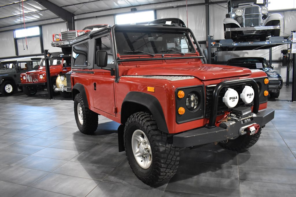 1994 Land Rover Defender Image 8