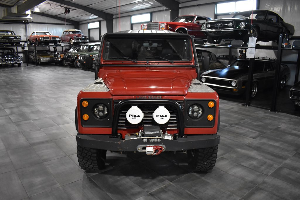 1994 Land Rover Defender Image 9