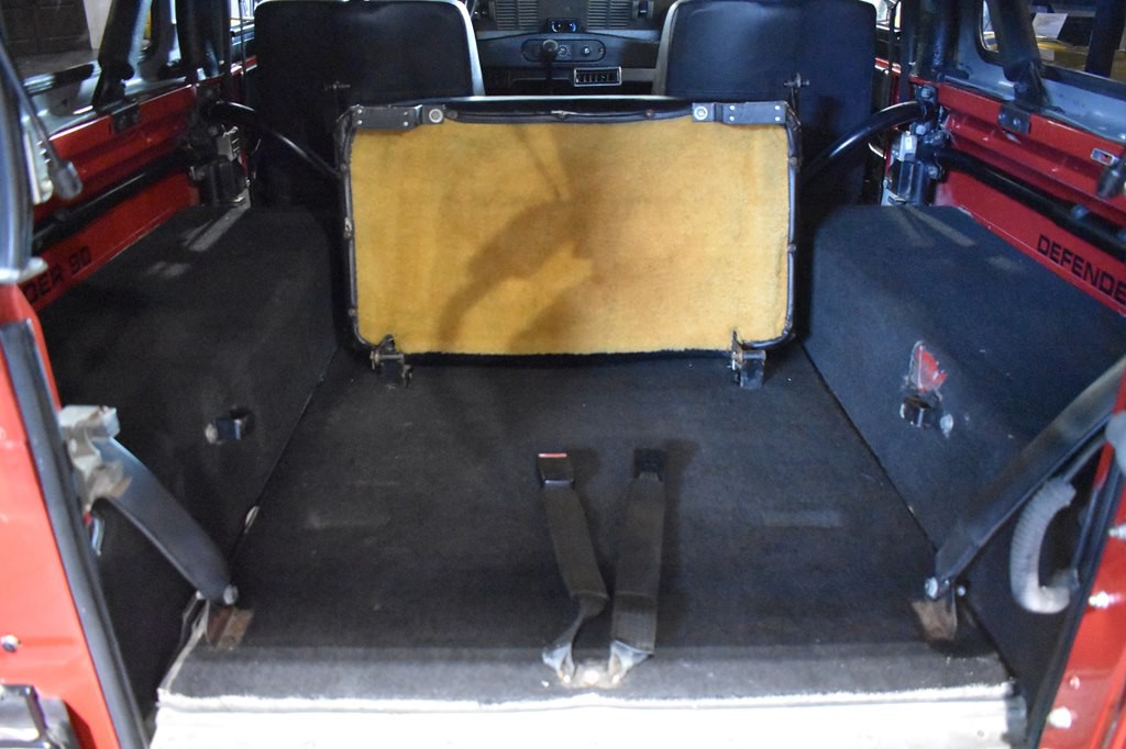 1994 Land Rover Defender Image 27