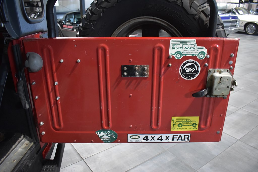 1994 Land Rover Defender Image 36
