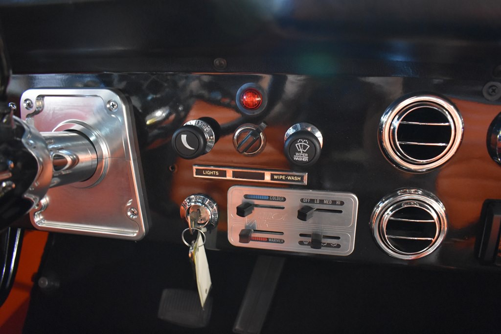 1974 Ford Bronco Image 14