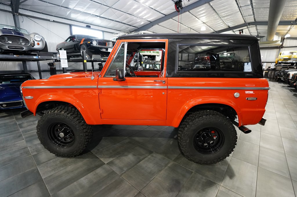 1974 Ford Bronco Image 3