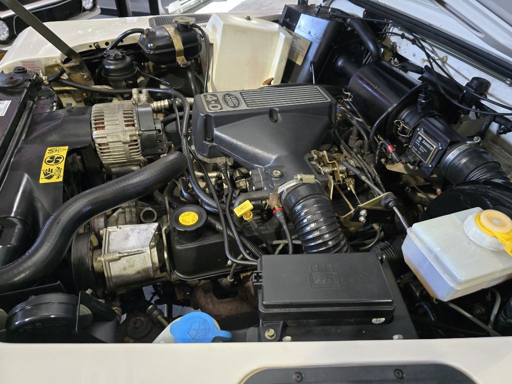 1997 Land Rover Defender Image 30