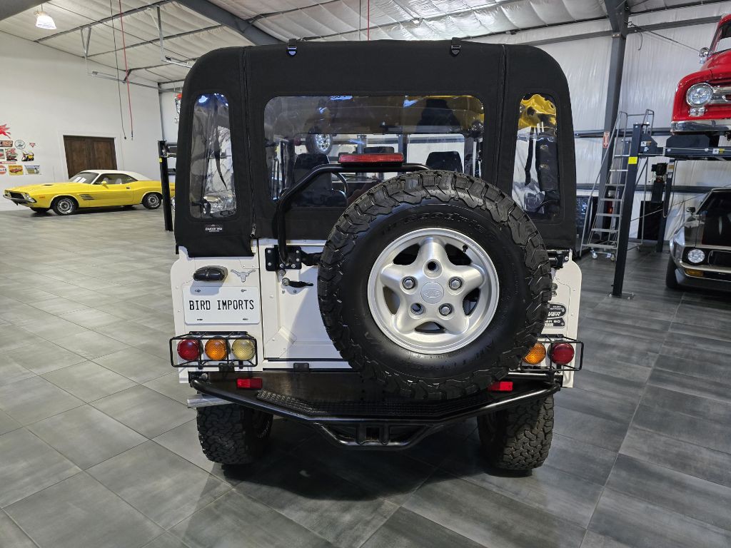 1997 Land Rover Defender Image 35